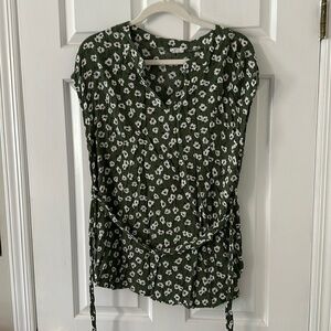 Green maternity blouse
